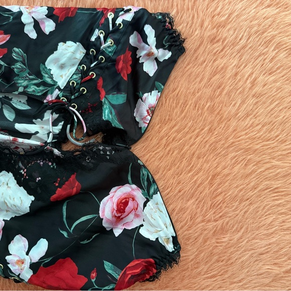 Atelier X Victoria's Secret Satin Lace Black Floral Lace-Up Panty - Picture 8 of 11